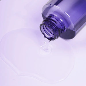 Isntree - Onion Newpair Essence Toner 200mL WanderShop