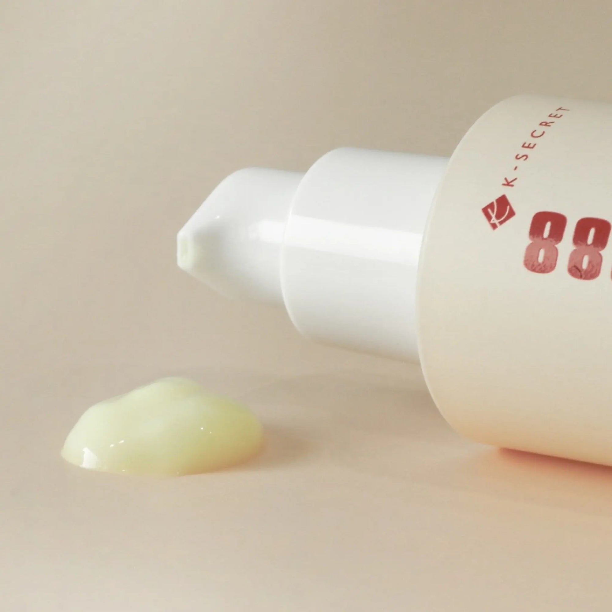 KSECRET - SEOUL 1988 Serum: Retinal Liposome 2% + Black Ginseng 30mL KSECRET