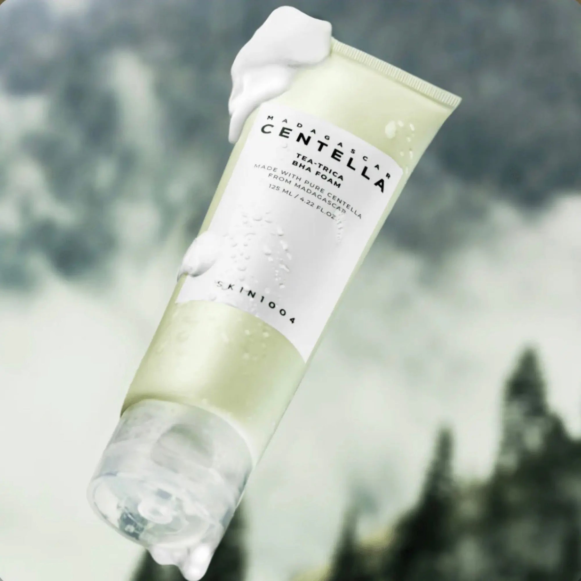 Skin1004 - Madagascar Centella Tea-Trica BHA Foam 125mL Skin1004