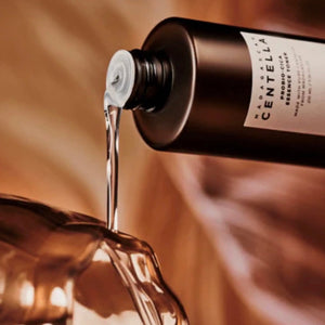 Skin1004 -Madagascar Centella Probio-Cica Essence Toner 210mL Skin1004