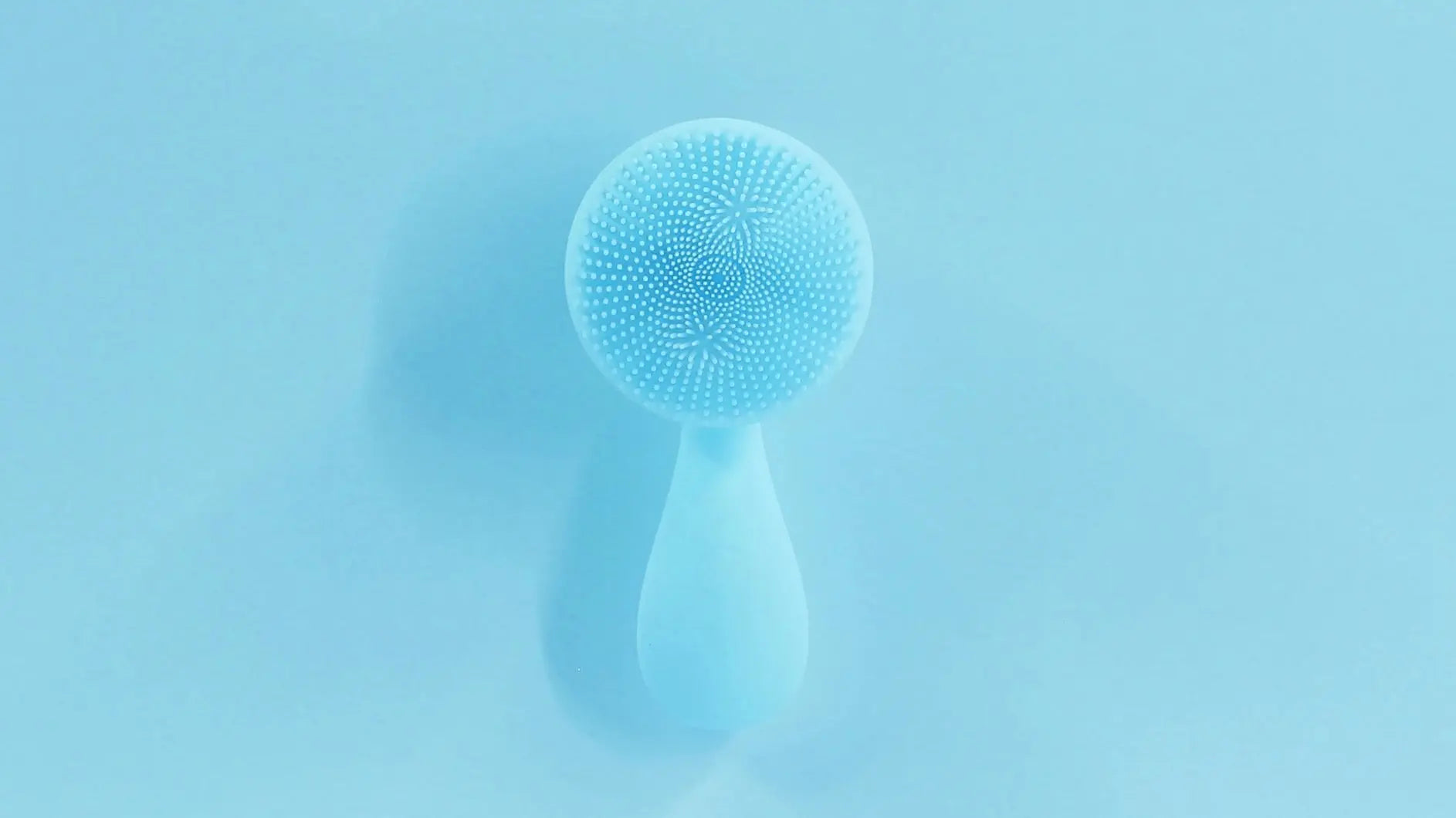 WANDERSHOP - Silicone Facial Cleansing Brush WanderShop